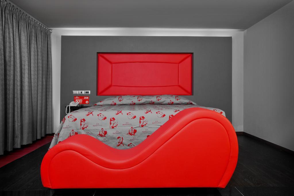 مدينة مكسيكو Eurosuites Oceania - Adults Only الغرفة الصورة