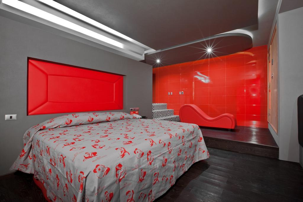 مدينة مكسيكو Eurosuites Oceania - Adults Only الغرفة الصورة